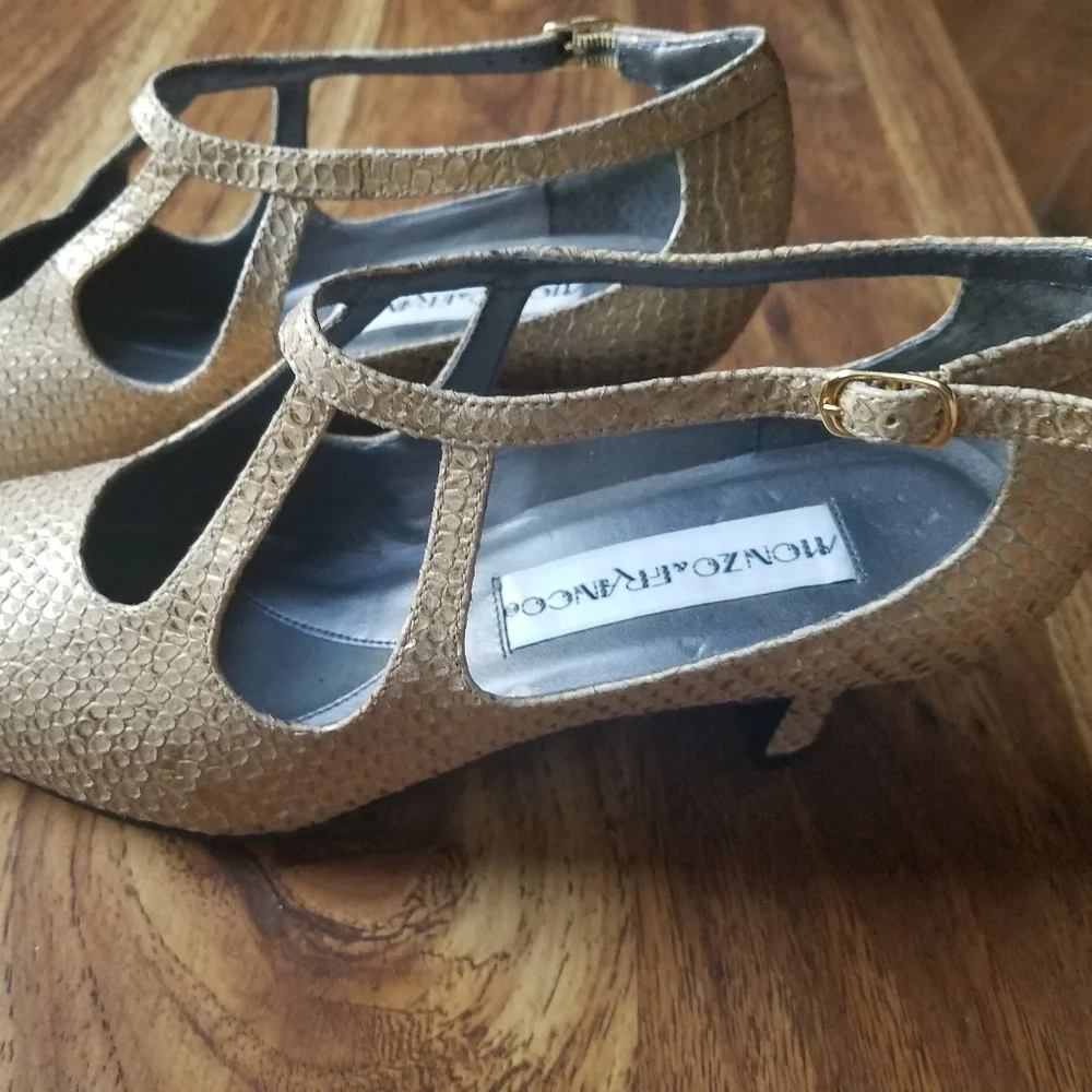 Alfonzo & Franco Golden Beige scale pattern shoes